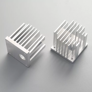 Silbriger Kühlkörper Anodisiertes AA10-Aluminiumprofil
