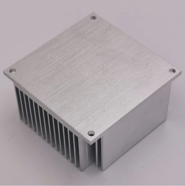 Hohe Wärmeableitungs-Aluminium-Kühlkörper-Profil CNC-Verarbeitung