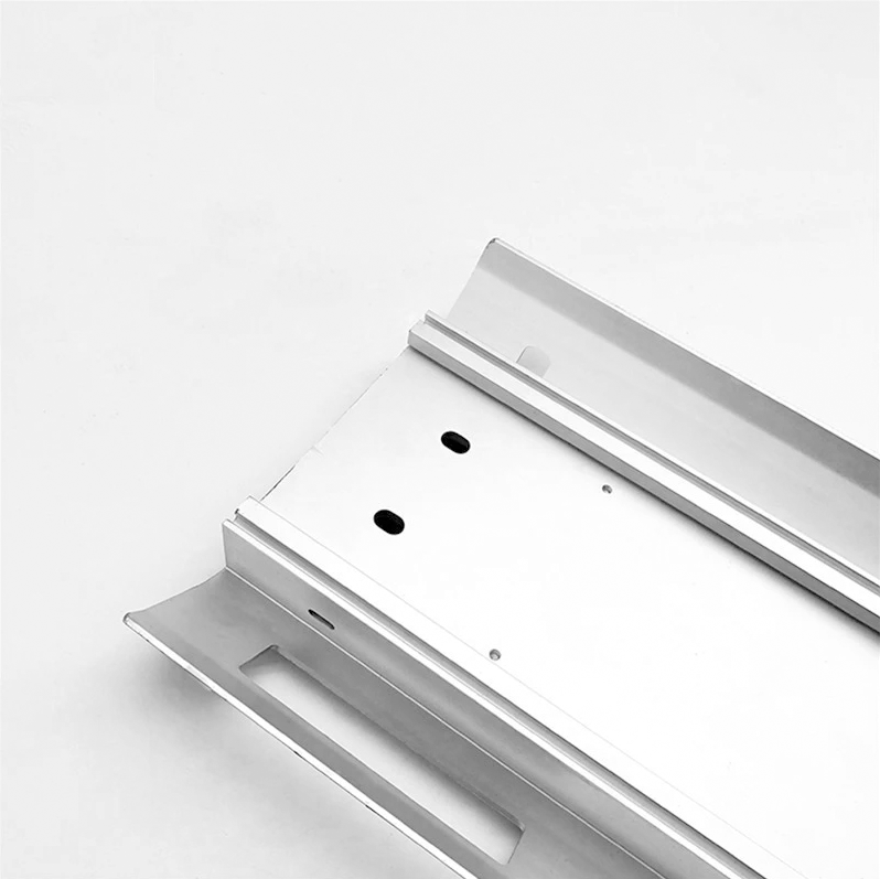 Kundenspezifisches CNC-Bohrkühlkörper-Montageset Aluminium-Extrusionsprofil